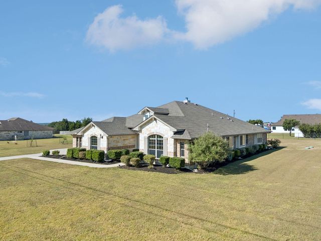 100 S Buckboard ST, Liberty Hill, TX 78642
