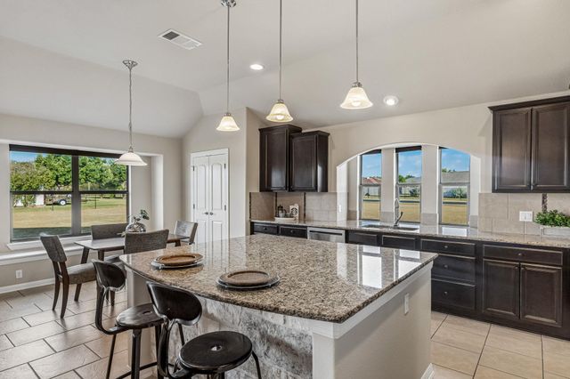 100 S Buckboard ST, Liberty Hill, TX 78642
