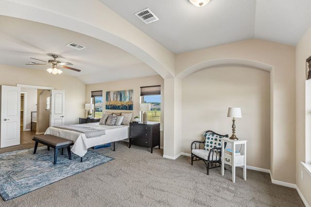 100 S Buckboard ST, Liberty Hill, TX 78642