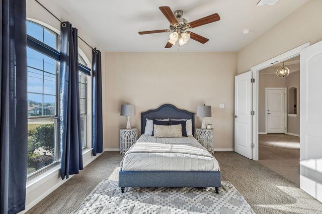 100 S Buckboard ST, Liberty Hill, TX 78642