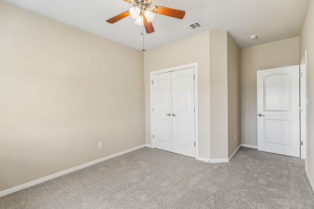 100 S Buckboard ST, Liberty Hill, TX 78642