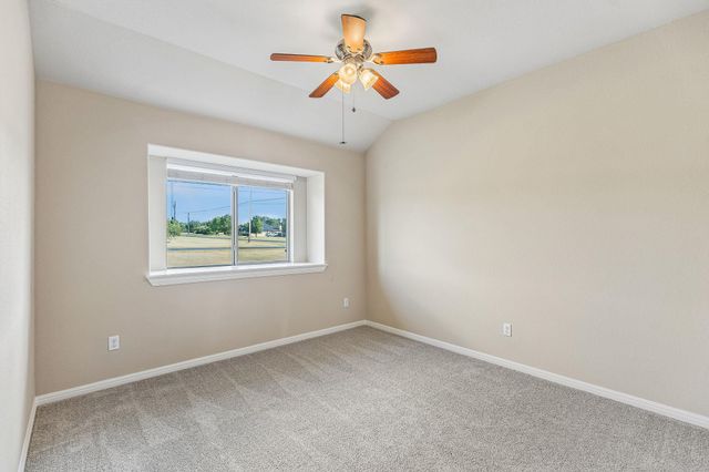 100 S Buckboard ST, Liberty Hill, TX 78642
