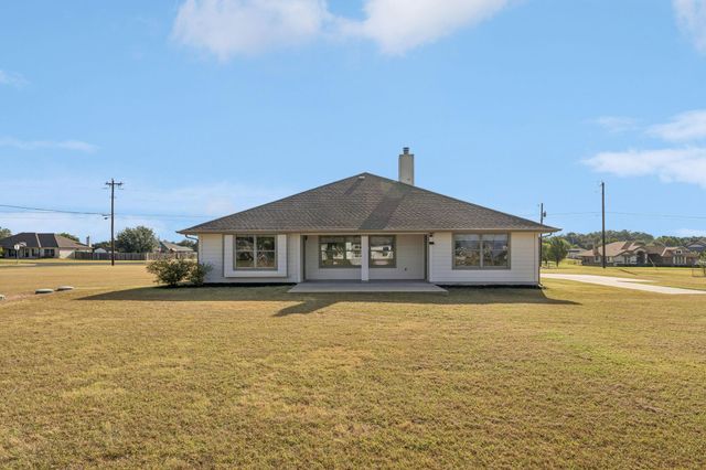 100 S Buckboard ST, Liberty Hill, TX 78642