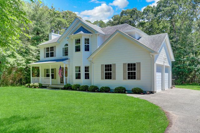 130 Mill Road, Yaphank, NY 11980
