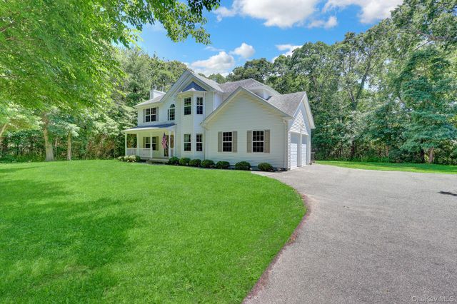 130 Mill Road, Yaphank, NY 11980