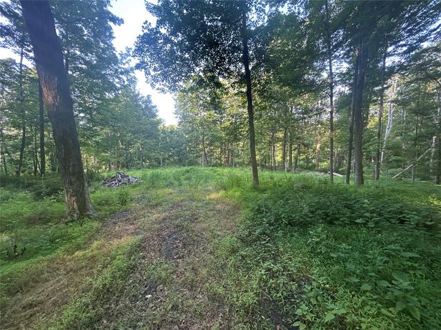 393 County Route 2, Accord, NY 12404