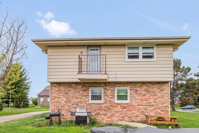 2090 Emery COURT, East Troy, WI 53120