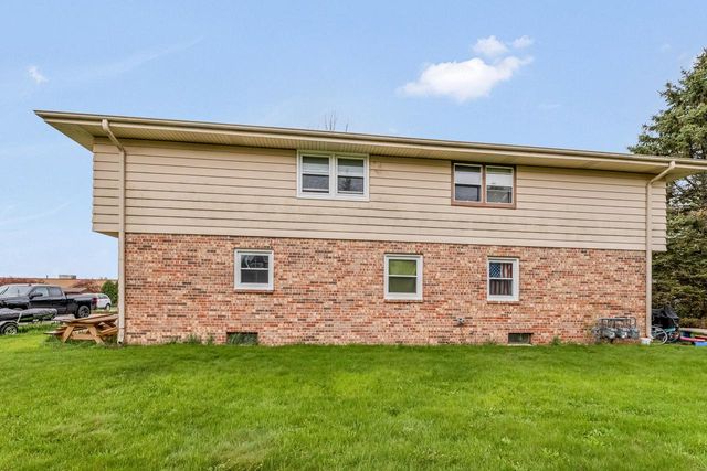 2090 Emery COURT, East Troy, WI 53120