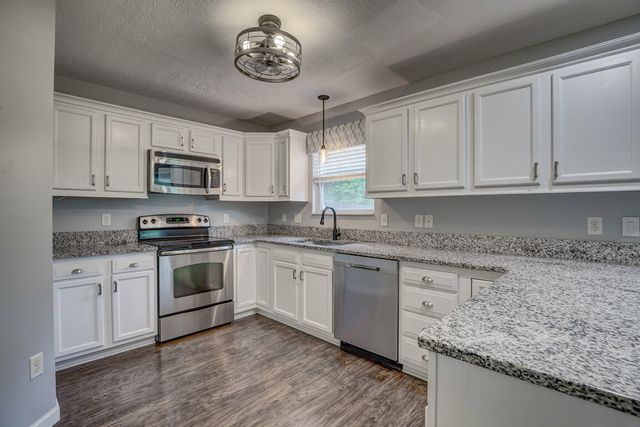 1079 Cherryknoll Court, Independence, KY 41051