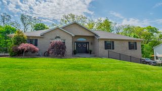 108 Sunray DRIVE, Center Twp, PA 15001