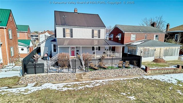 1118 Kanawha Avenue, Dunbar, WV 25064
