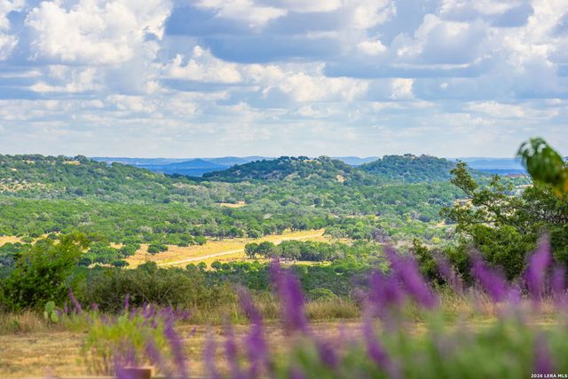 250 HIDDEN HILLS RANCH, Camp Verde, TX 78010