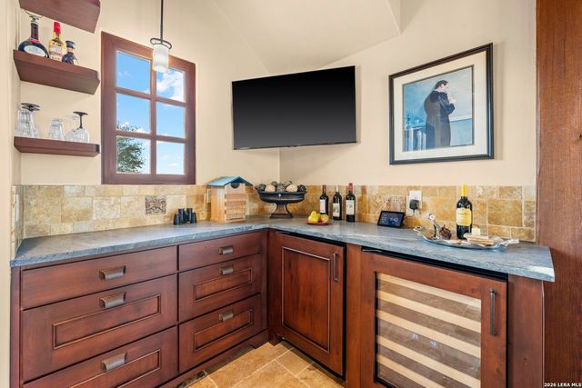250 HIDDEN HILLS RANCH, Camp Verde, TX 78010
