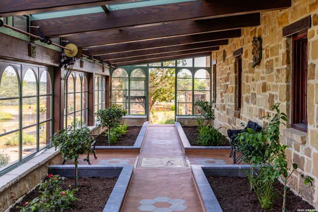 250 HIDDEN HILLS RANCH, Camp Verde, TX 78010