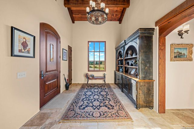 250 HIDDEN HILLS RANCH, Camp Verde, TX 78010