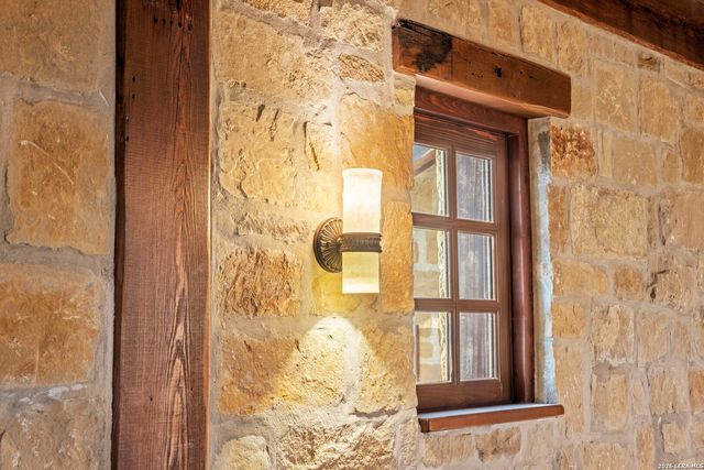 250 HIDDEN HILLS RANCH, Camp Verde, TX 78010