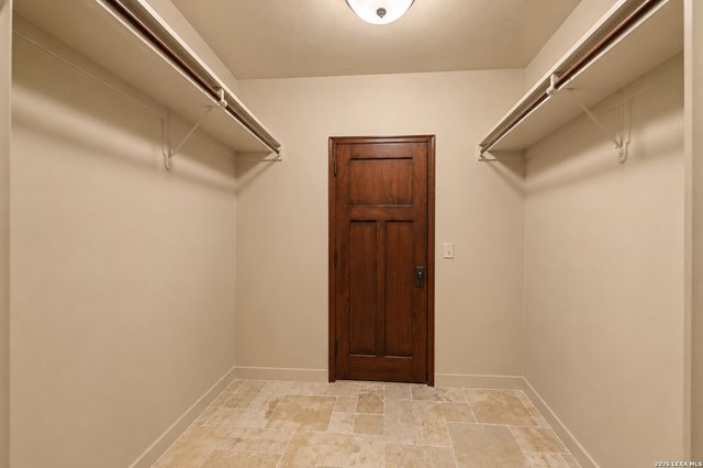 250 HIDDEN HILLS RANCH, Camp Verde, TX 78010