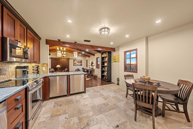 250 HIDDEN HILLS RANCH, Camp Verde, TX 78010