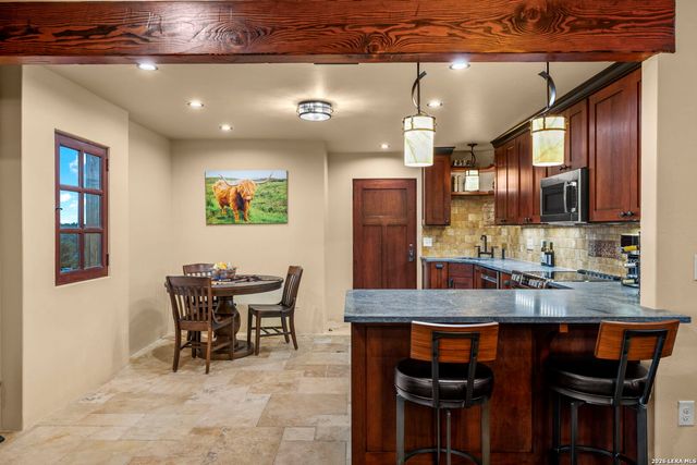 250 HIDDEN HILLS RANCH, Camp Verde, TX 78010