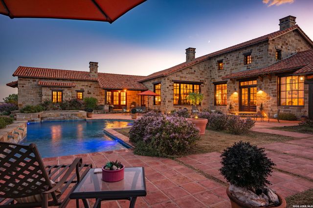 250 HIDDEN HILLS RANCH, Camp Verde, TX 78010