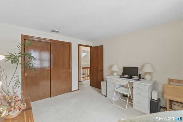 15 Potter Crossing 15, Wethersfield, CT 06109