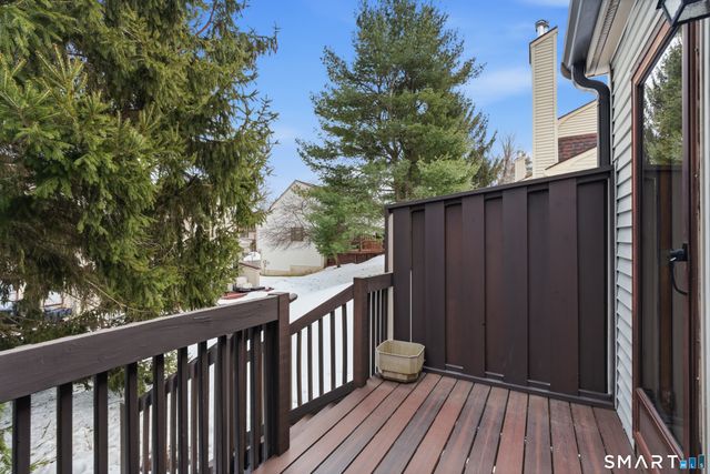 15 Potter Crossing 15, Wethersfield, CT 06109