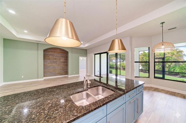 5819 TITLE ROW DRIVE, Bradenton, FL 34210