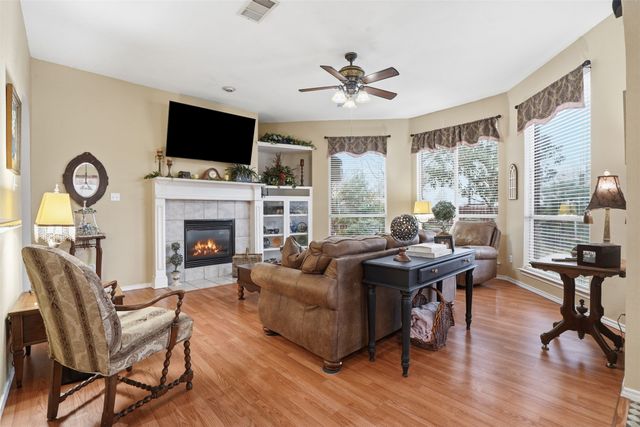 901 Dylan Court, Burleson, TX 76028