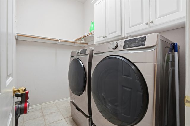 901 Dylan Court, Burleson, TX 76028