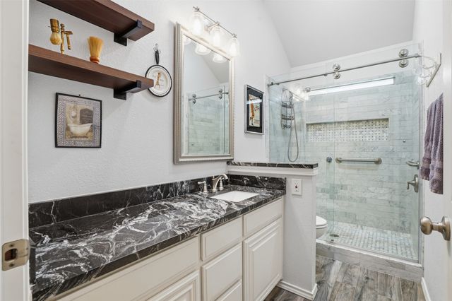 901 Dylan Court, Burleson, TX 76028