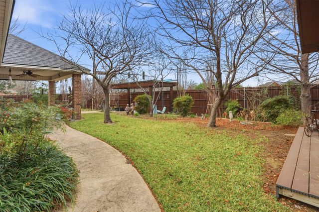 901 Dylan Court, Burleson, TX 76028