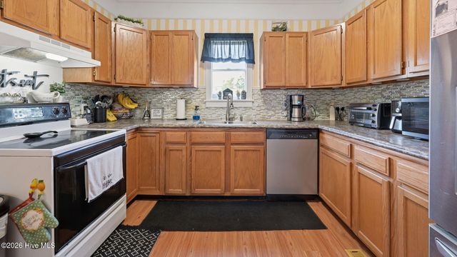 227 Blount Street, Winterville, NC 28590