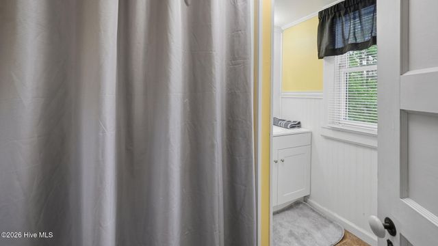 227 Blount Street, Winterville, NC 28590