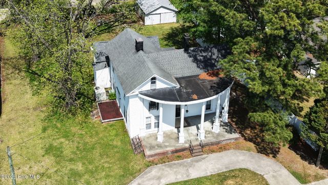 227 Blount Street, Winterville, NC 28590