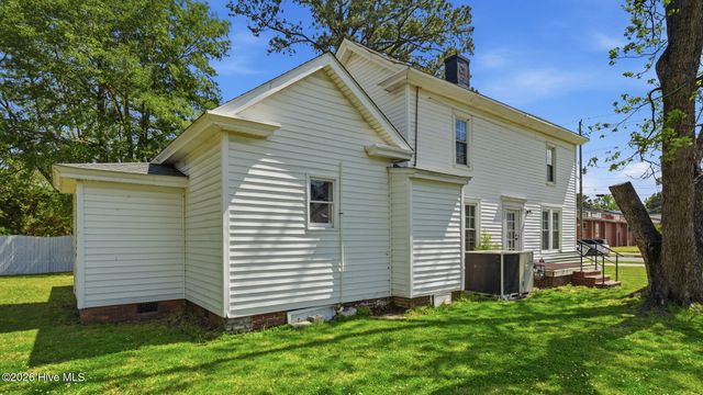 227 Blount Street, Winterville, NC 28590