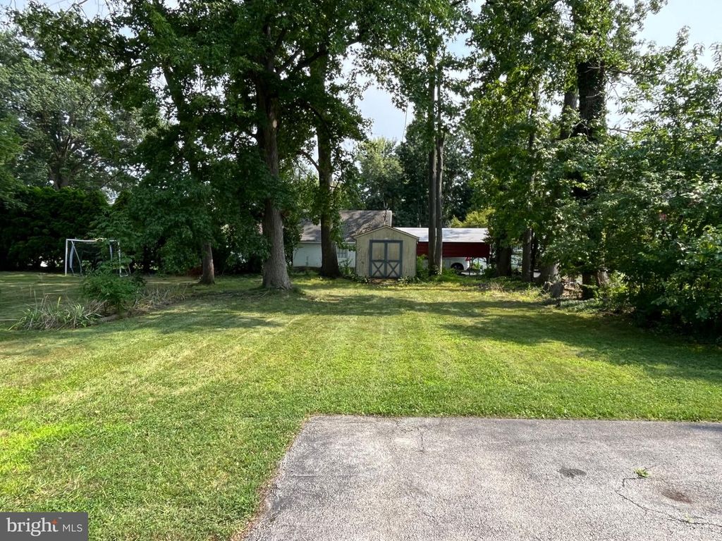 318 PROVIDENCE RD W, ALDAN, PA 19018 — photo 3