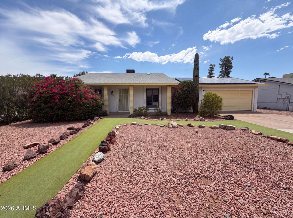 19825 N 5TH Drive, Phoenix, AZ 85027 — exterior