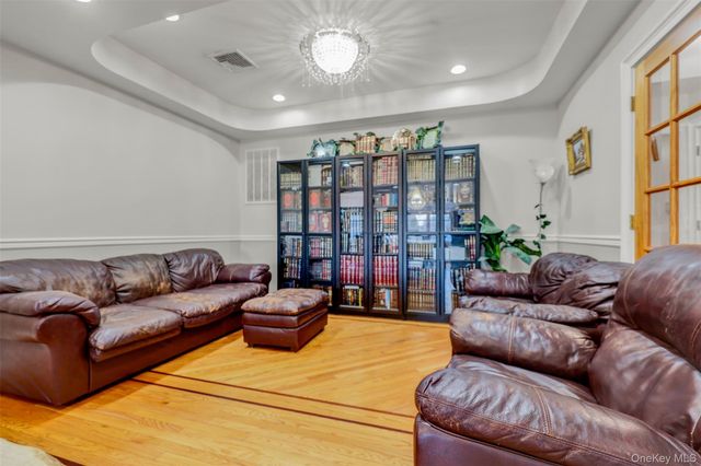 188 Bates Drive, Monsey, NY 10952