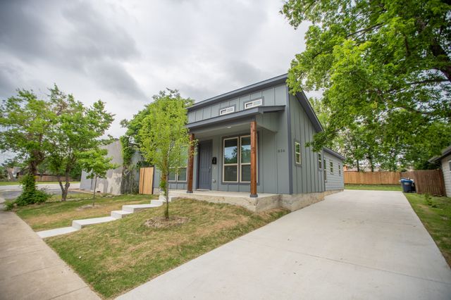 836 E Maddox Avenue, Fort Worth, TX 76104