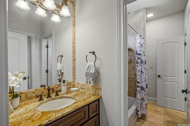 27107 Rockwall Parkway, New Braunfels, TX 78132