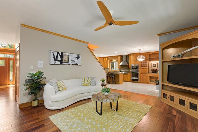 1228 Wildwood Way, Chaska, MN 55318