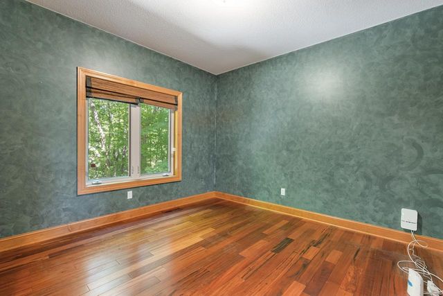 1228 Wildwood Way, Chaska, MN 55318