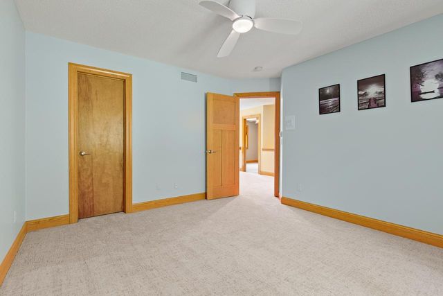 1228 Wildwood Way, Chaska, MN 55318