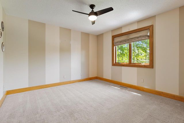 1228 Wildwood Way, Chaska, MN 55318
