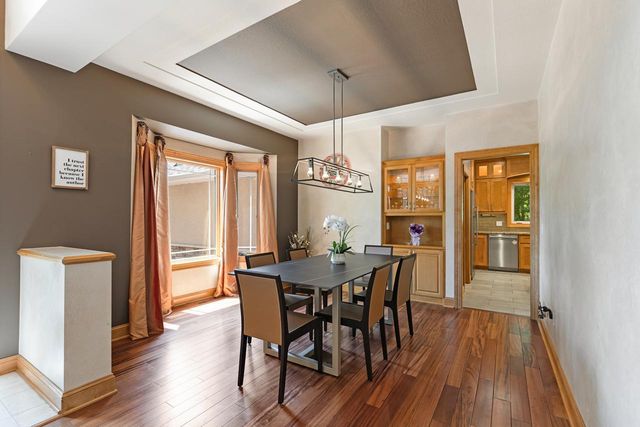 1228 Wildwood Way, Chaska, MN 55318