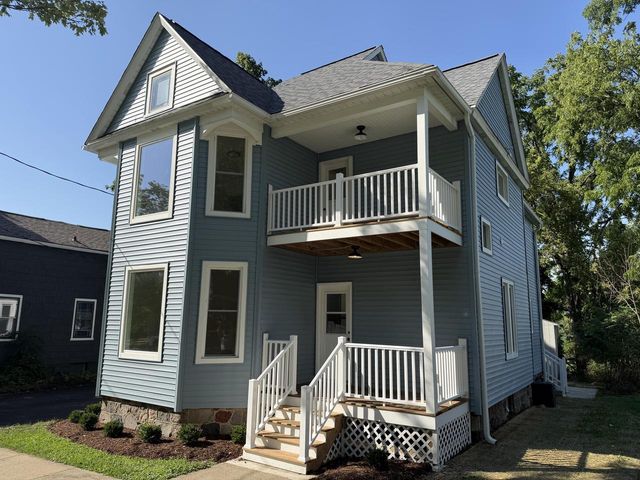59 E Walworth AVENUE, Delavan, WI 53115