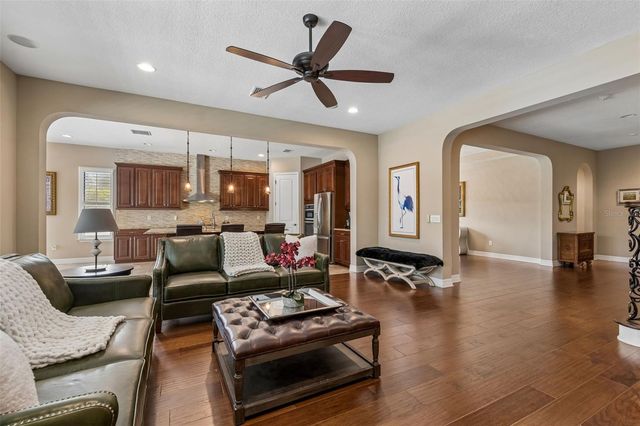 2601 MILFORD BERRY LANE, Tampa, FL 33618