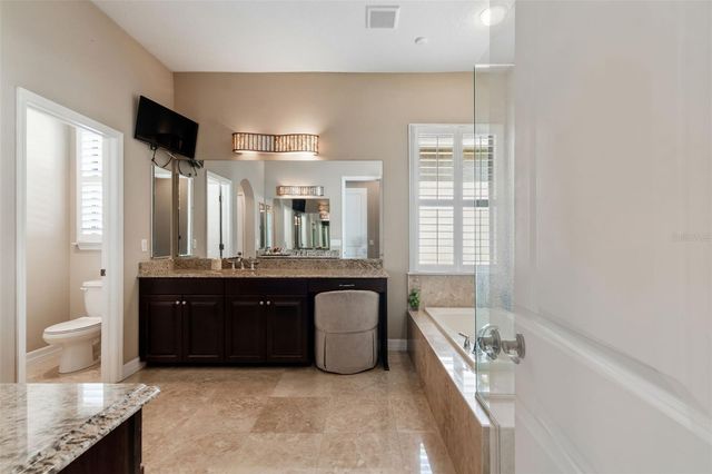 2601 MILFORD BERRY LANE, Tampa, FL 33618