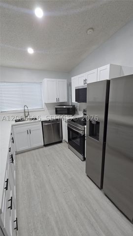 1291 SW 139th Pl, Miami, FL 33184