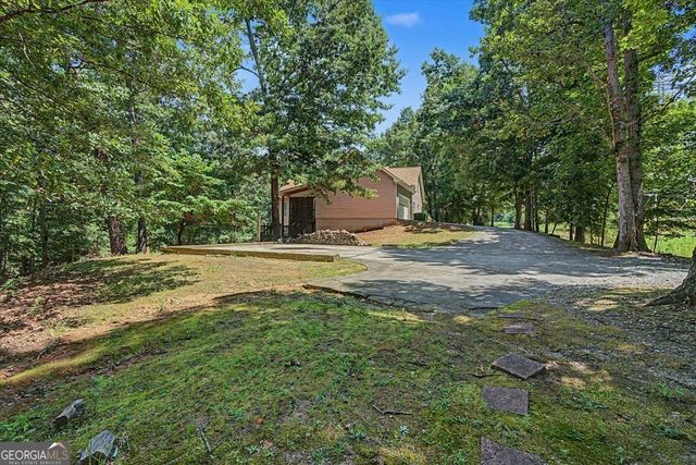 6431 Chestnut Hill Road, Flowery Branch, GA 30542